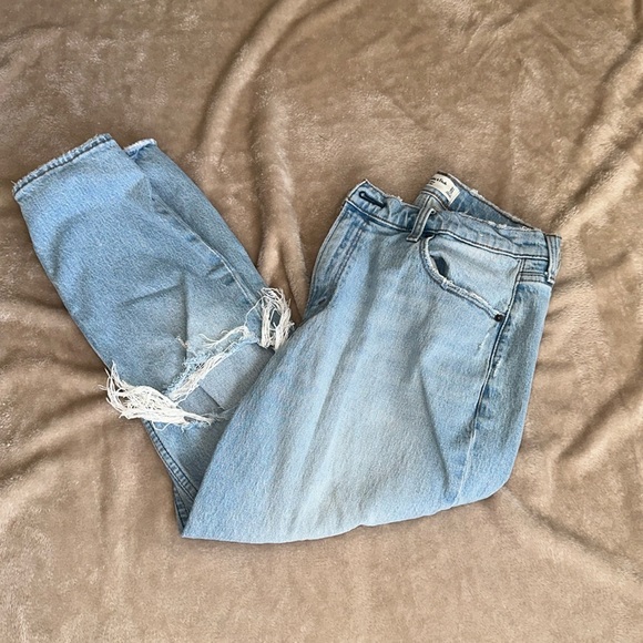 Abercrombie & Fitch Denim - Abercrombie & Fitch Women's Distressed Jeans